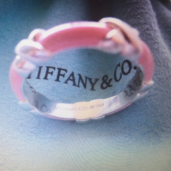 COPY - Tiffany Co RARE Pink Enamel Signature "X" Ring - Picture 3 of 4